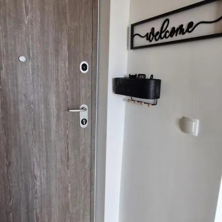 Lumari Apartment