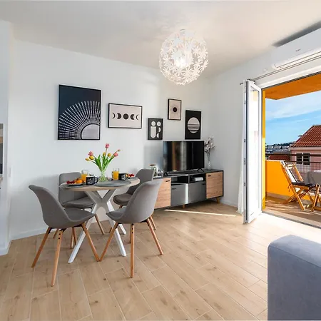 Apartment Lumari